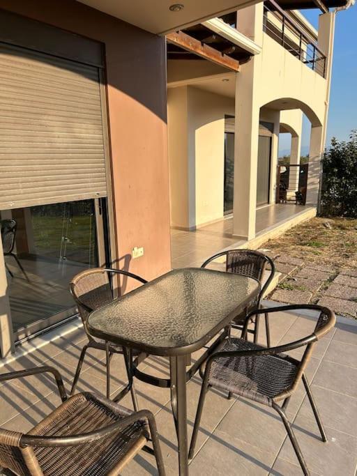 Villa Chiliadou チリアドウ エクステリア 写真